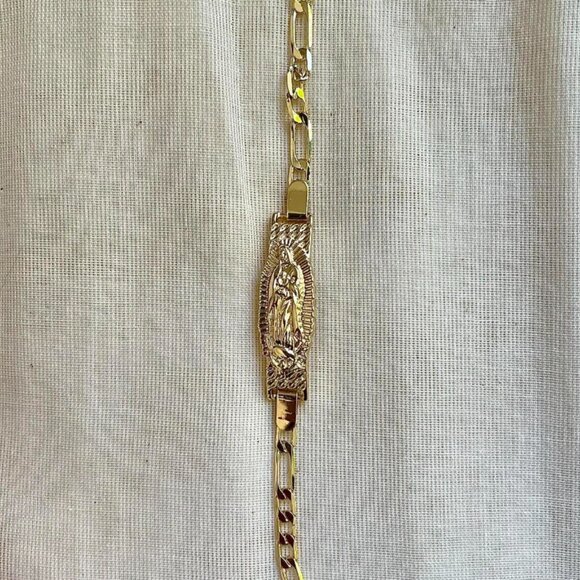 vintage gold virgin mary cuban link figaro bracelet - Picture 4 of 8